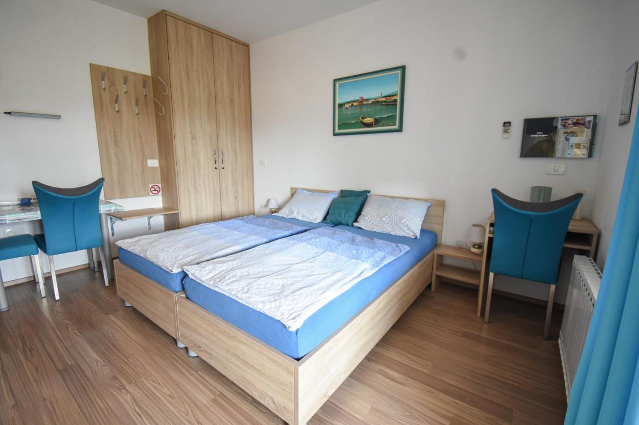 Apartmaji Sobe Zvezda Pobegi Экстерьер фото