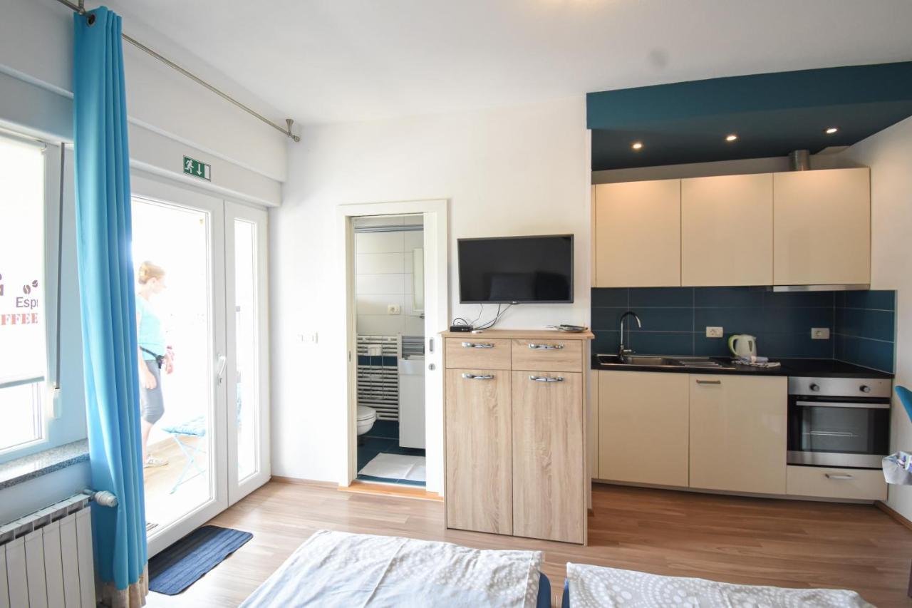 Apartmaji Sobe Zvezda Pobegi Экстерьер фото