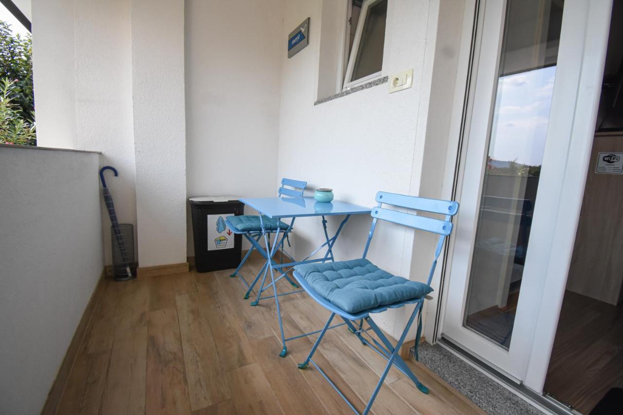 Apartmaji Sobe Zvezda Pobegi Экстерьер фото