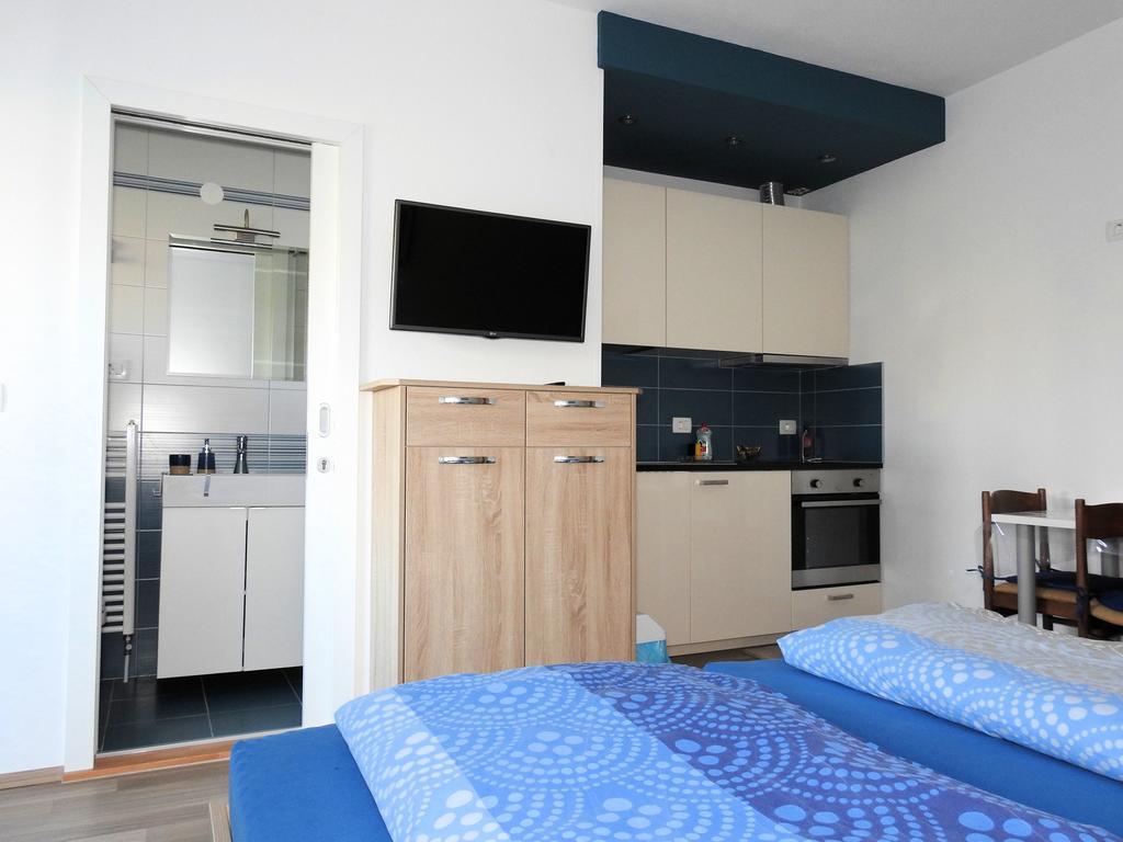 Apartmaji Sobe Zvezda Pobegi Экстерьер фото