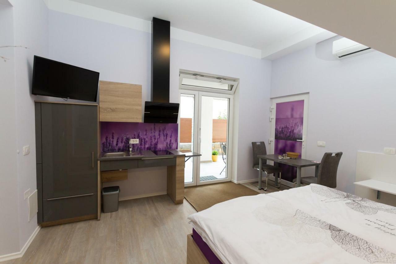 Apartmaji Sobe Zvezda Pobegi Экстерьер фото